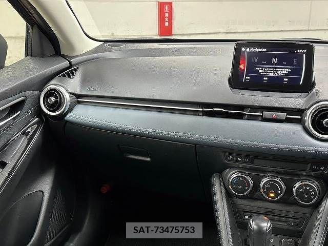 Mazda MAZDA2 2019-09 218152-11