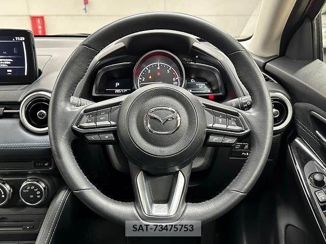 Mazda MAZDA2 2019-09 218152-12