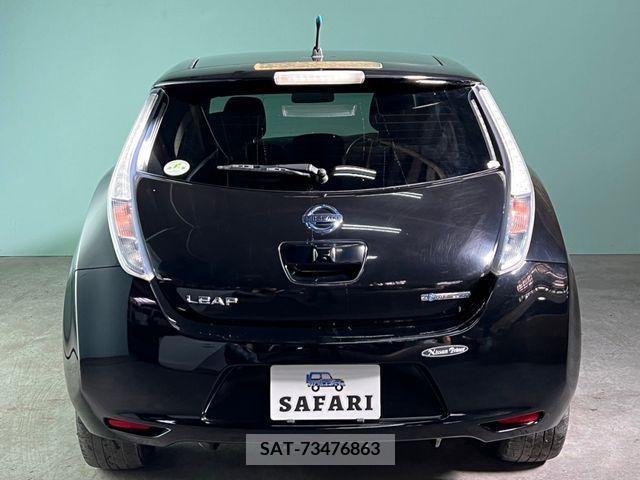 Nissan LEAF 2012-11 254305-18