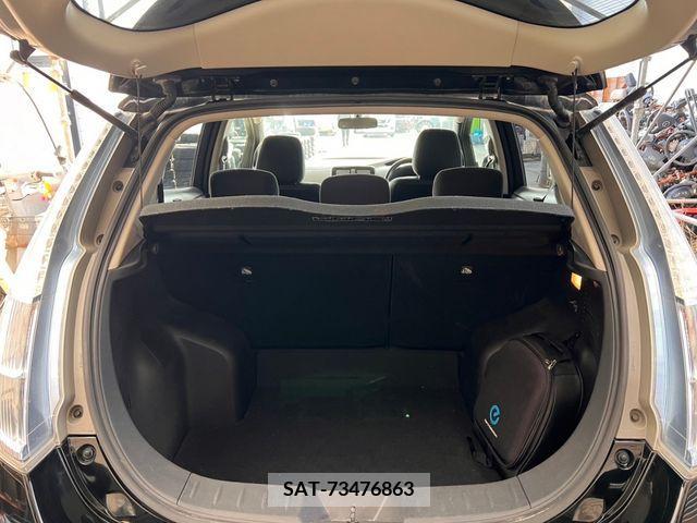 Nissan LEAF 2012-11 254305-23