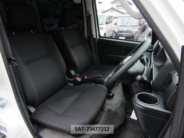 Toyota PIXIS VAN 2019-03 315580-18