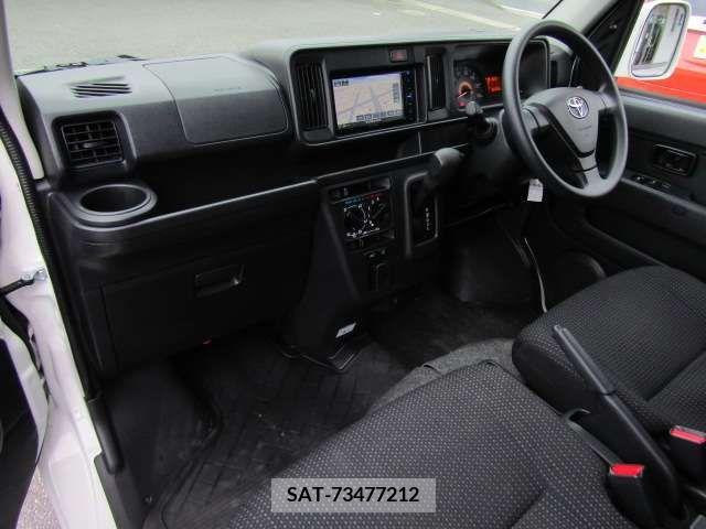 Toyota PIXIS VAN 2019-03 315580-17