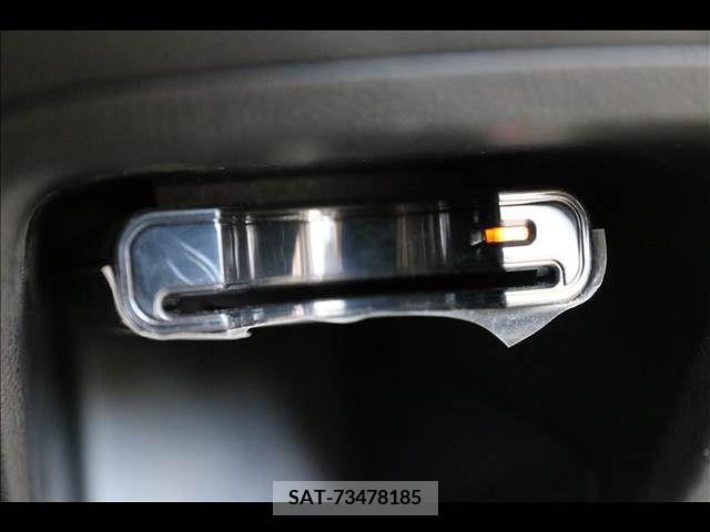 Honda CR-Z 2012-03 358388-13