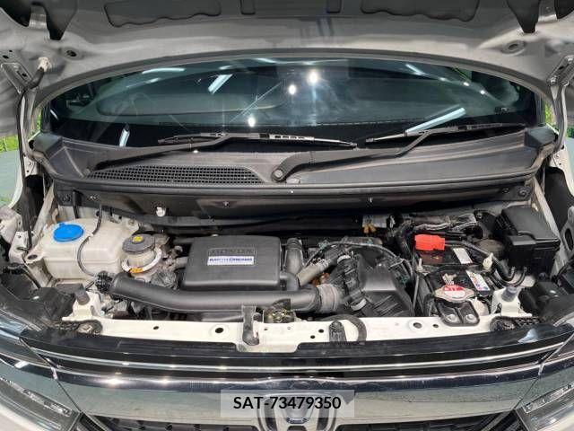 Honda N BOX CUSTOM 2019-05 279950-18