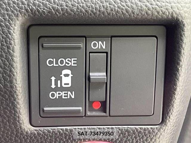 Honda N BOX CUSTOM 2019-05 279950-4