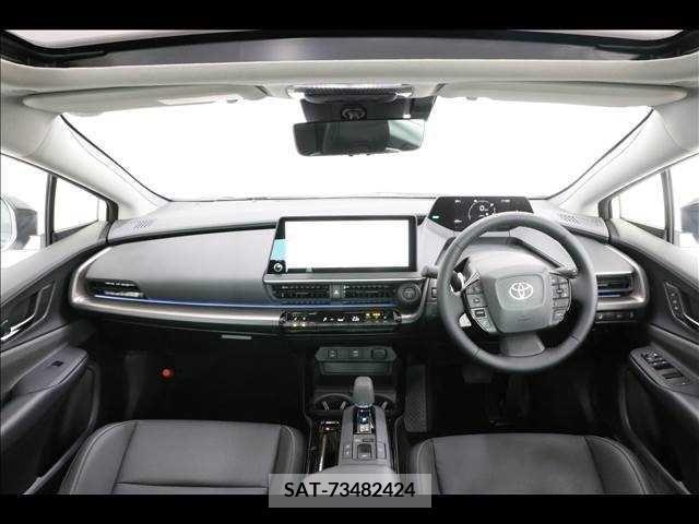 Toyota PRIUS 2024-05 332942-4