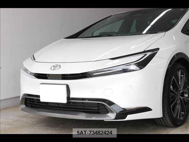 Toyota PRIUS 2024-05 332942-12