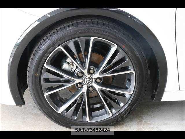 Toyota PRIUS 2024-05 332942-11