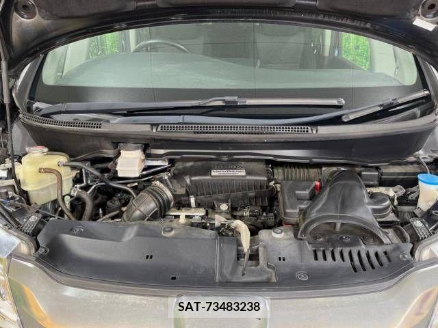 Honda e 2015-06 331521-18