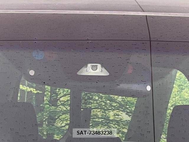 Honda e 2015-06 331521-2