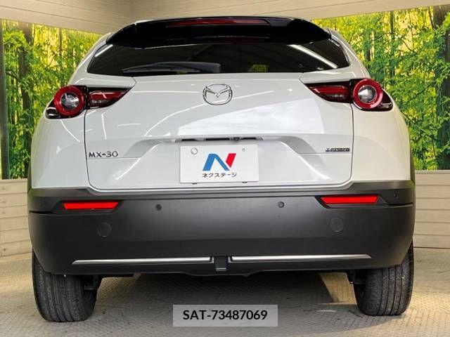 Mazda MX-30 2020-11 211297-15