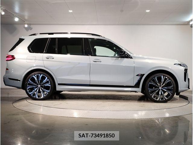 Bmw X7 2023-01 209185-7