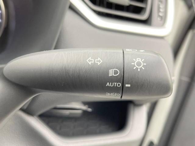 Toyota RAV4 2021-03 16468-9