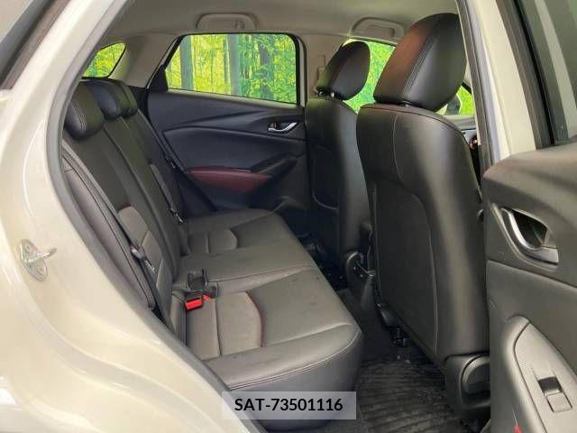 Mazda CX-3 2015-06 217962-9