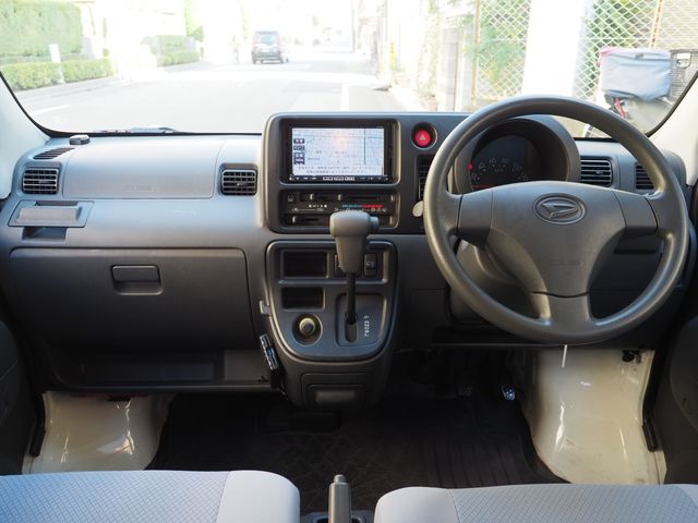 Daihatsu HIJET CARGO 2014-03 182929-1