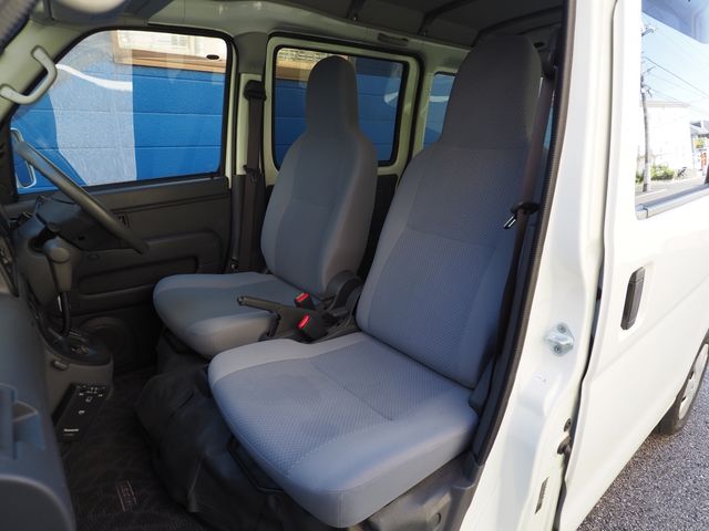 Daihatsu HIJET CARGO 2014-03 182929-10