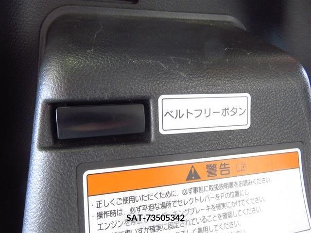 Suzuki SPACIA 2018-01 232030-13