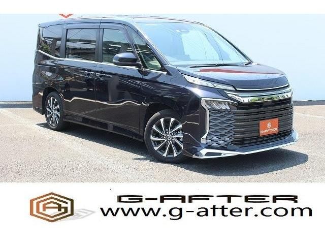 Toyota VOXY HYBRID 2022-03 8979-0