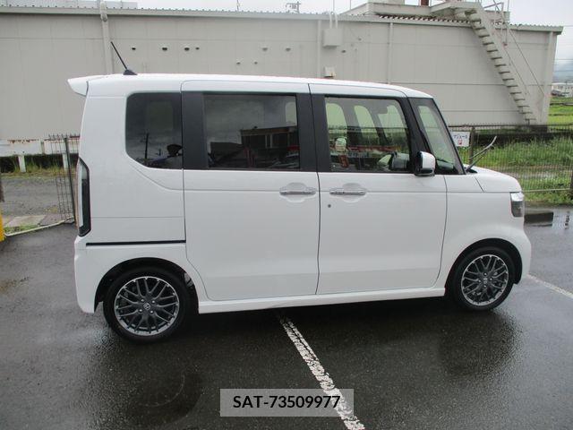 Honda N BOX CUSTOM 2024-01 307528-3