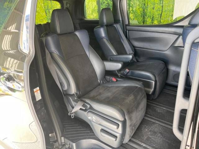 Toyota VELLFIRE 2018-01 193507-10