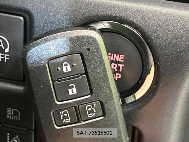 Toyota VOXY 2018-10 374564-9