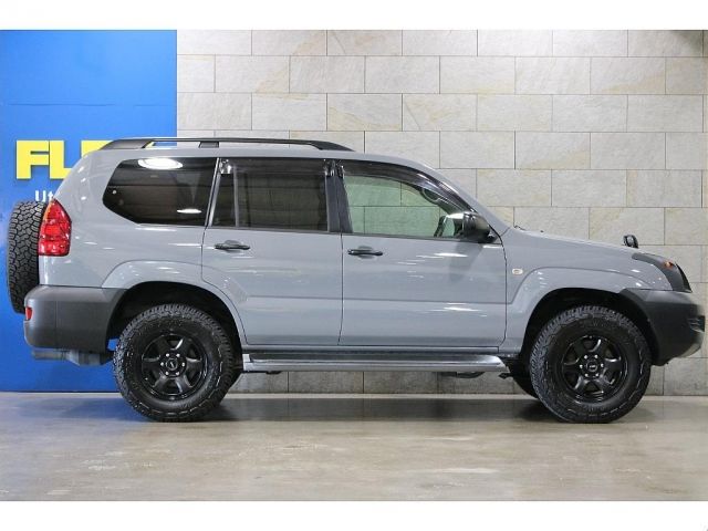Toyota PRADO 2005-01 9067-4