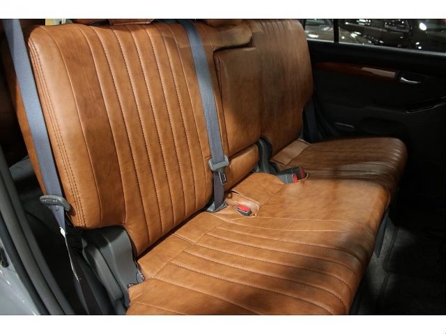 Toyota PRADO 2005-01 9067-7