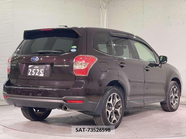 Subaru FORESTER 2013-08 208747-8