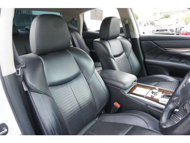 Nissan FUGA 2010-02 5312-2
