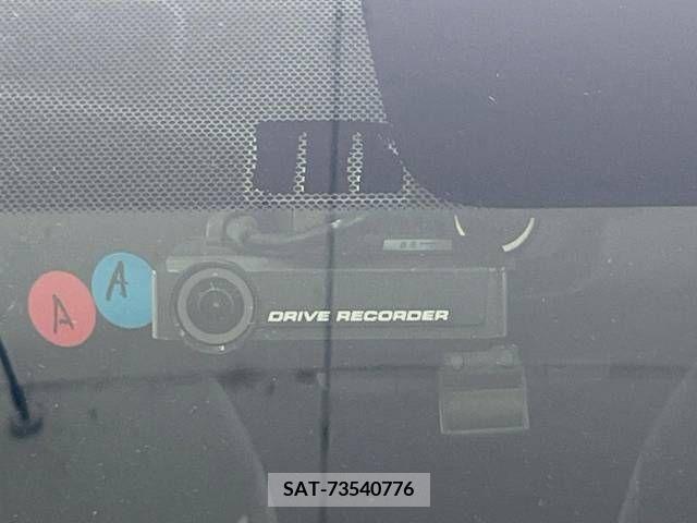 Nissan NOTE 2017-09 365356-7