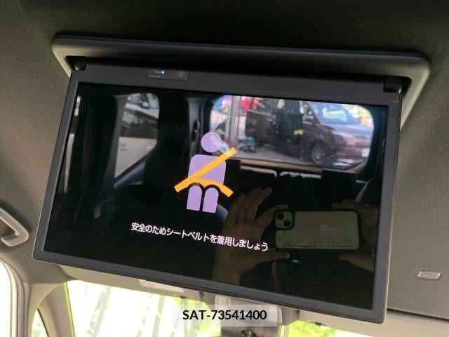 Toyota VOXY 2022-02 394957-3