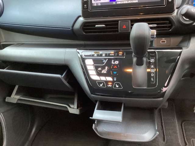 Mitsubishi EK X 2021-05 7157-9
