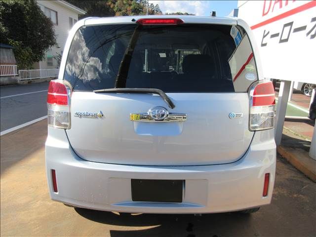 Toyota SPADE 2015-02 5614-3