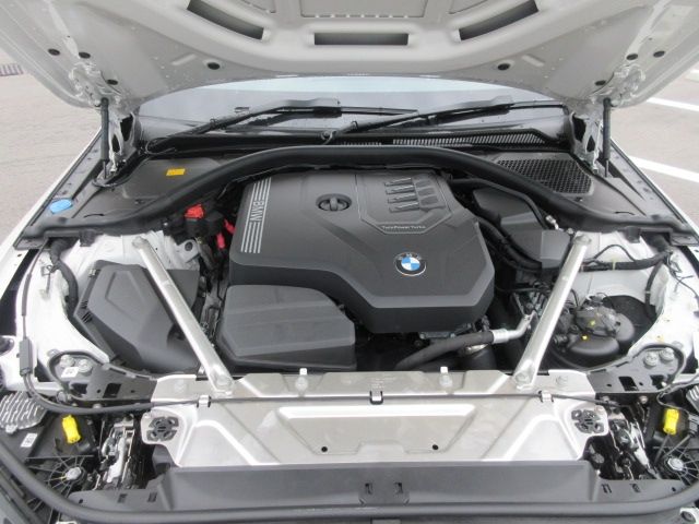 Bmw 4 SERIES 2022-11 2516-25