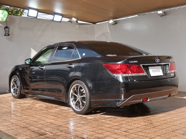 Toyota CROWN SEDAN 2013-05 181532-20