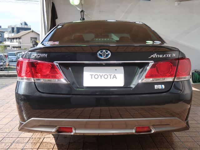 Toyota CROWN SEDAN 2013-05 181532-10