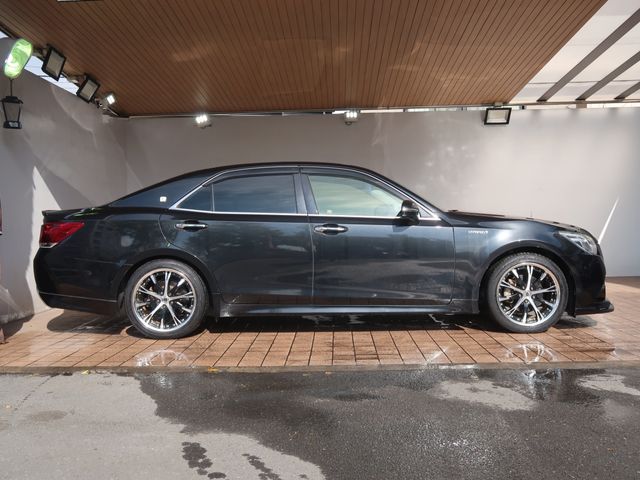 Toyota CROWN SEDAN 2013-05 181532-7