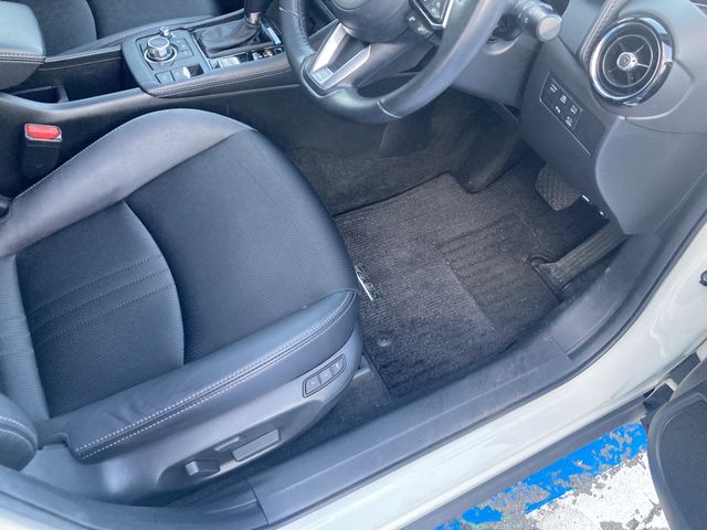 Mazda CX-3 2018-09 188630-11
