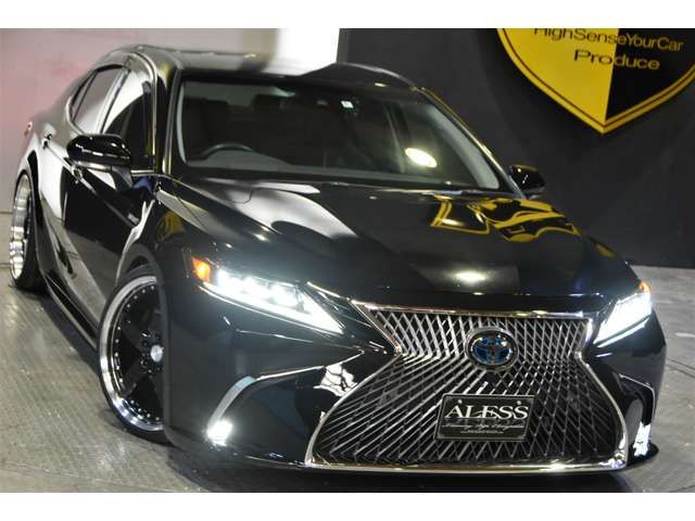 Toyota CAMRY HYBRID 2018-06 5262-1