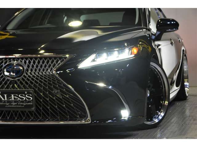 Toyota CAMRY HYBRID 2018-06 5262-9