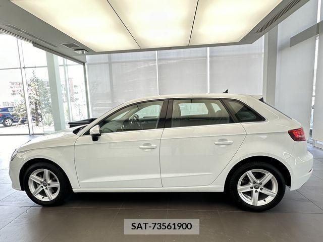 Audi A3 2020-02 243306-2