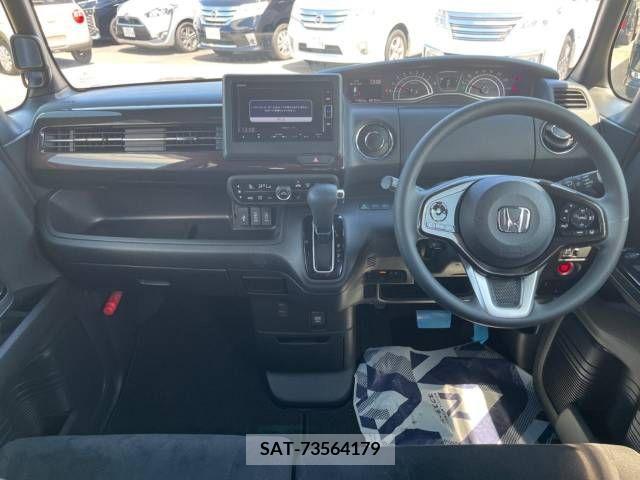 Honda N BOX CUSTOM 2020-04 329839-1