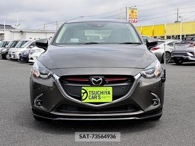 Mazda DEMIO 2018-09 252242-8