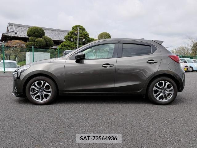 Mazda DEMIO 2018-09 252242-11
