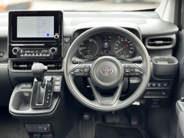 Toyota SIENTA 2022-11 12023-2
