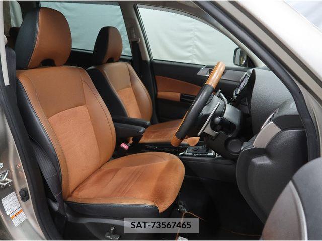 Subaru EXIGA CROSSOVER 2015-08 348271-4
