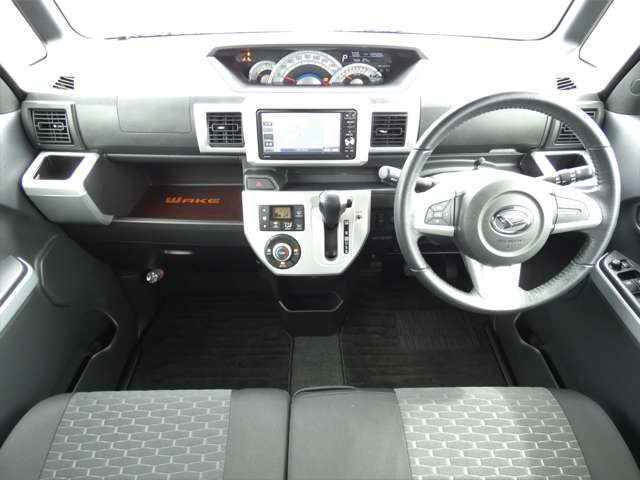 Daihatsu WAKE 2015-05 11060-3