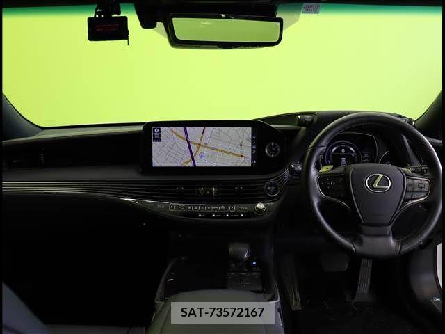 Lexus LS 2021-03 243507-2