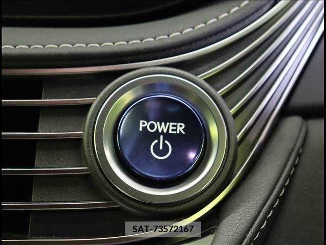 Lexus LS 2021-03 243507-12