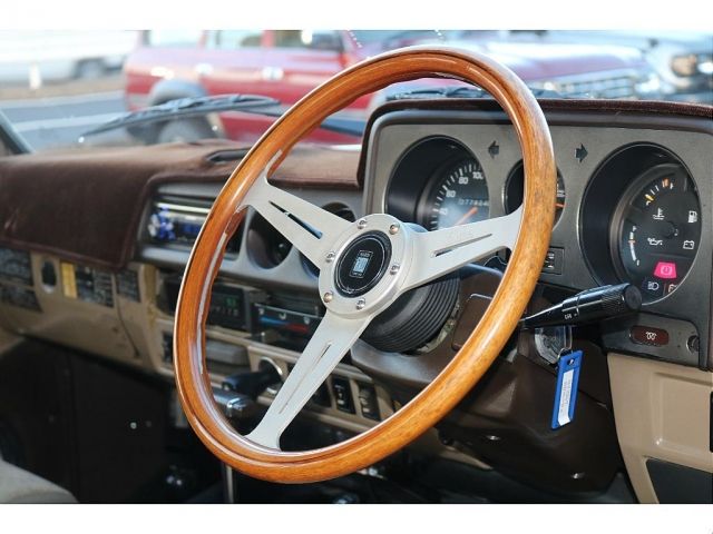 Toyota LAND CRUISER 1987-01 5805-9